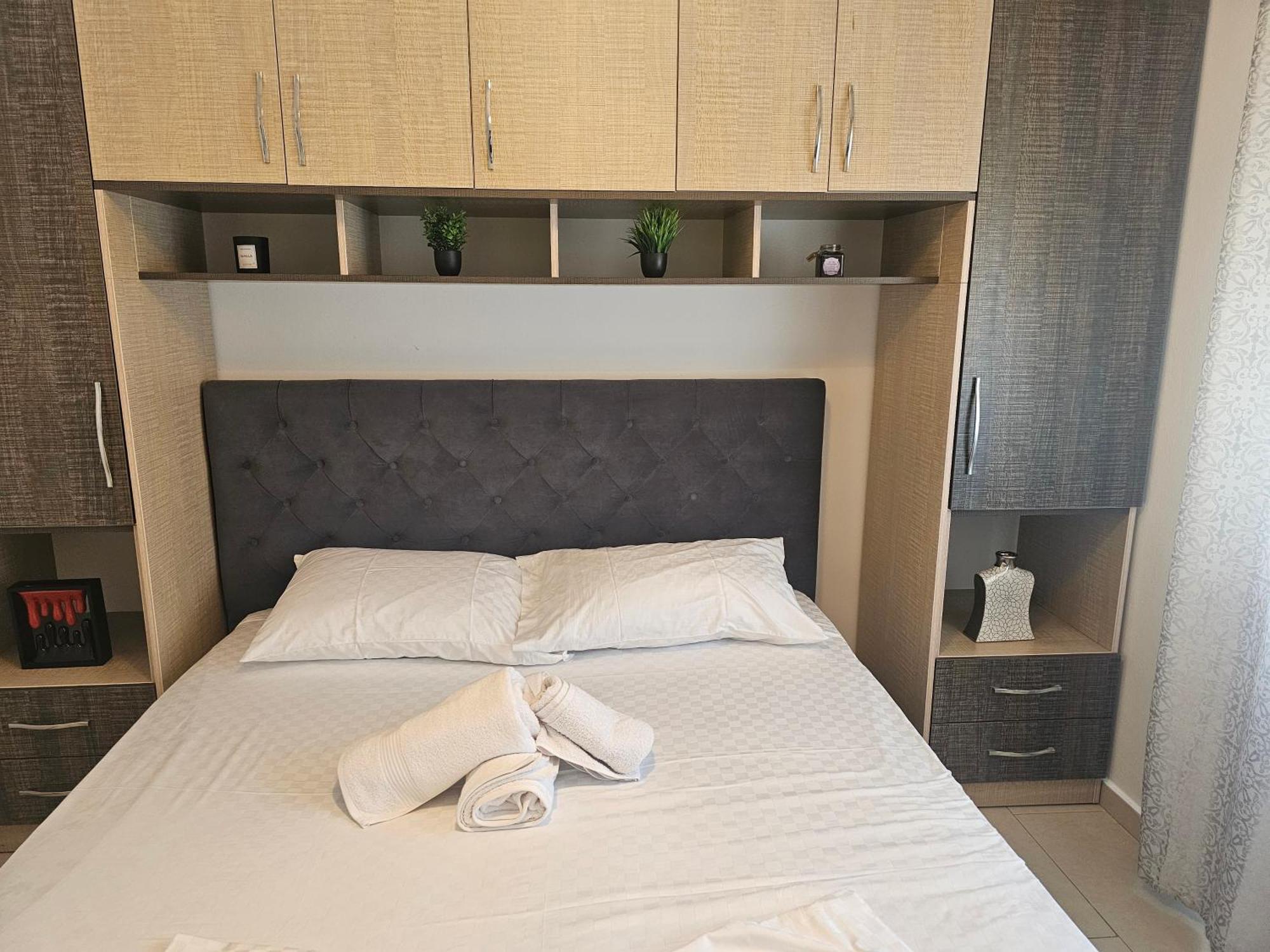 Bral Apartment 5 - Beachfront Durrës Exteriör bild